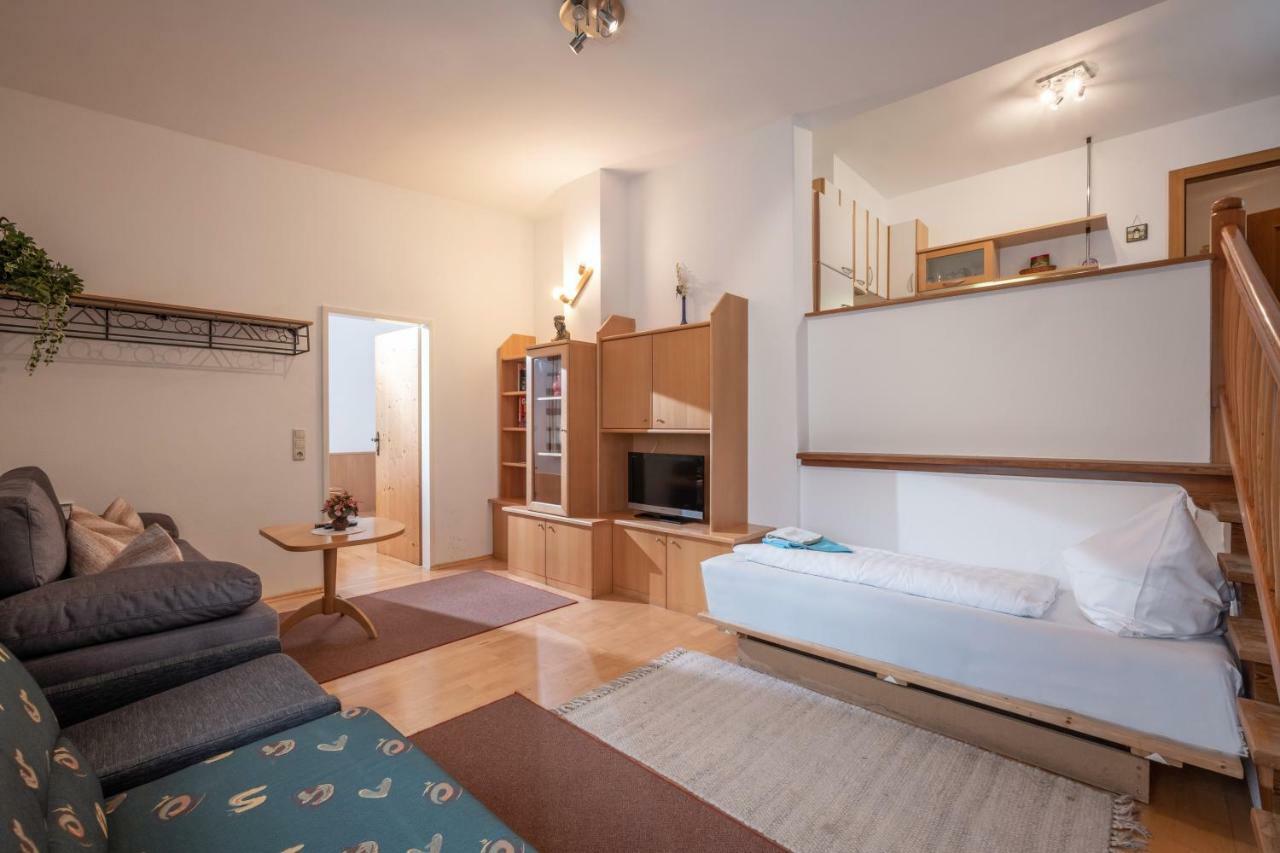 Gastehaus Amor Lejlighed Mayrhofen Eksteriør billede