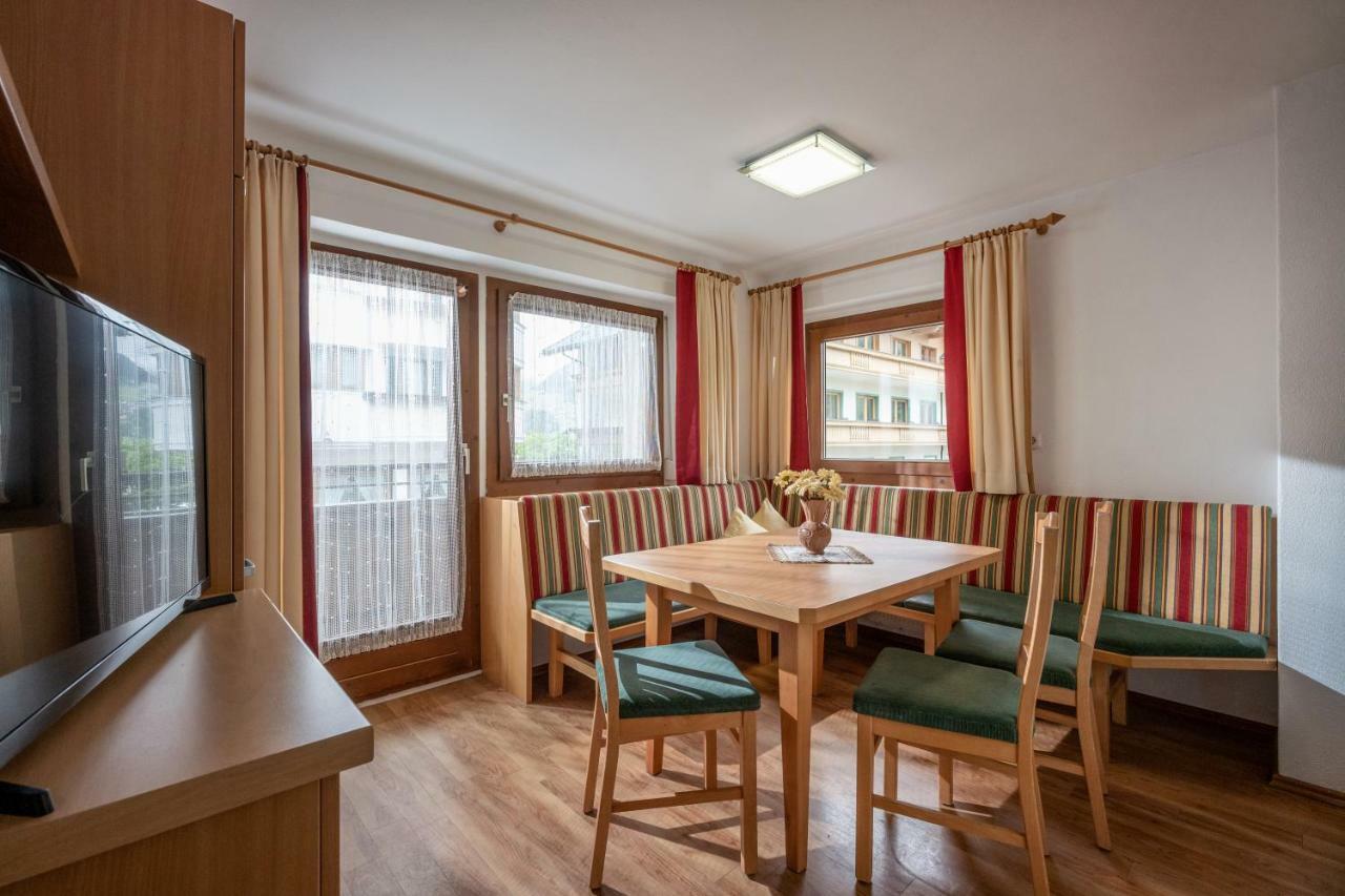 Gastehaus Amor Lejlighed Mayrhofen Eksteriør billede